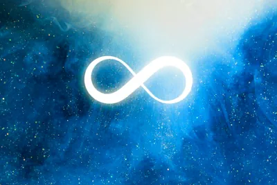 El poder transformador del símbolo del infinito en los signos del zodíaco