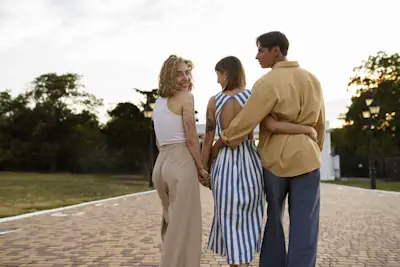 ¿Qué signos del zodíaco no se importarían con una relación abierta?